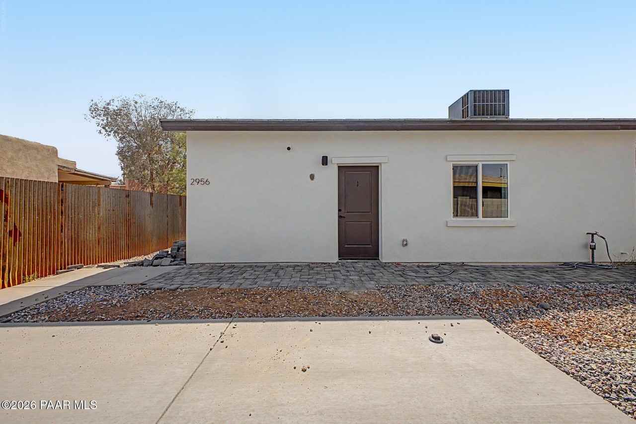 2956 N Richey Blvd #1 - Photo 4 of 28