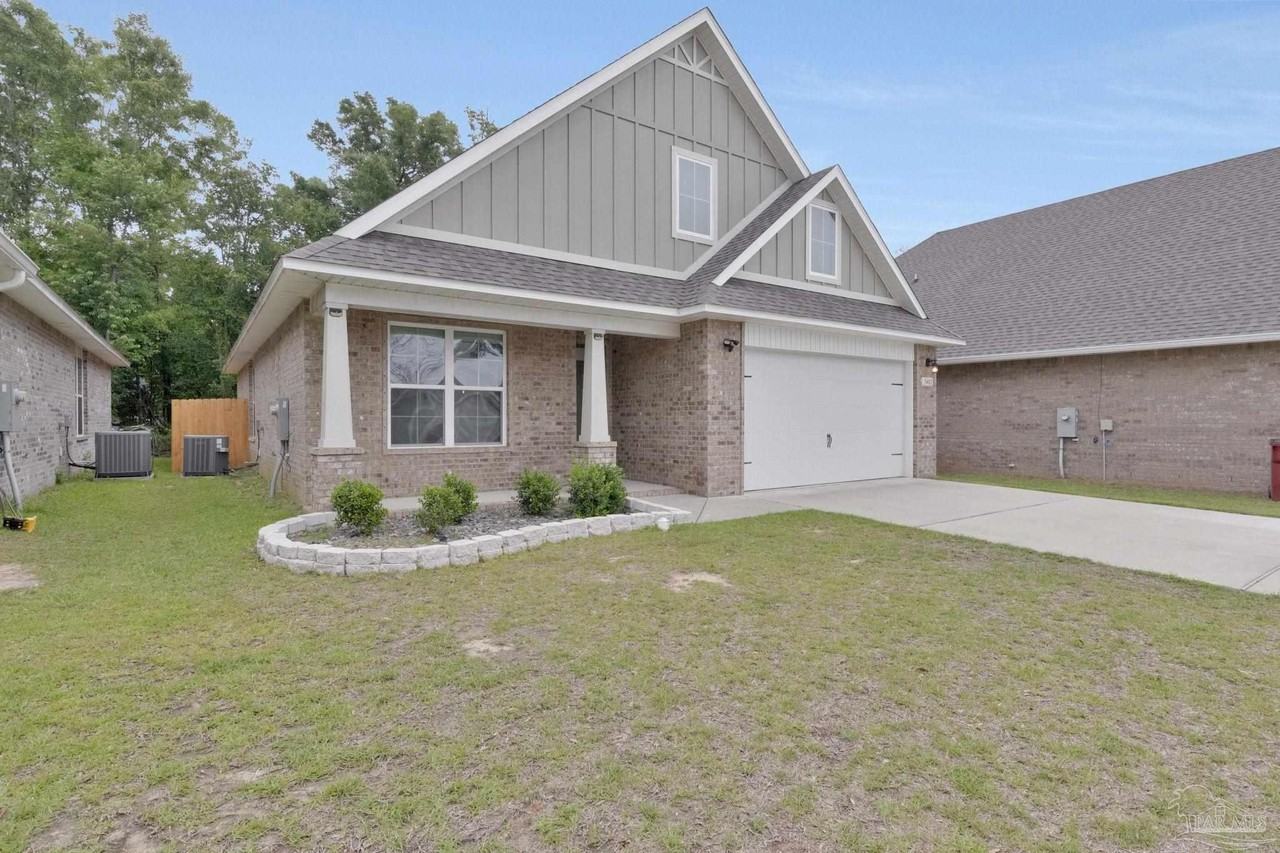 5402 Parkside Dr - Photo 5 of 50