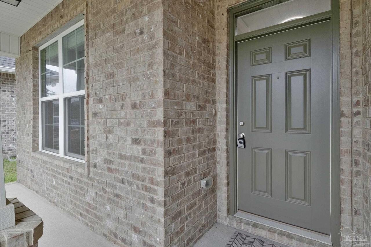 5402 Parkside Dr - Photo 6 of 50