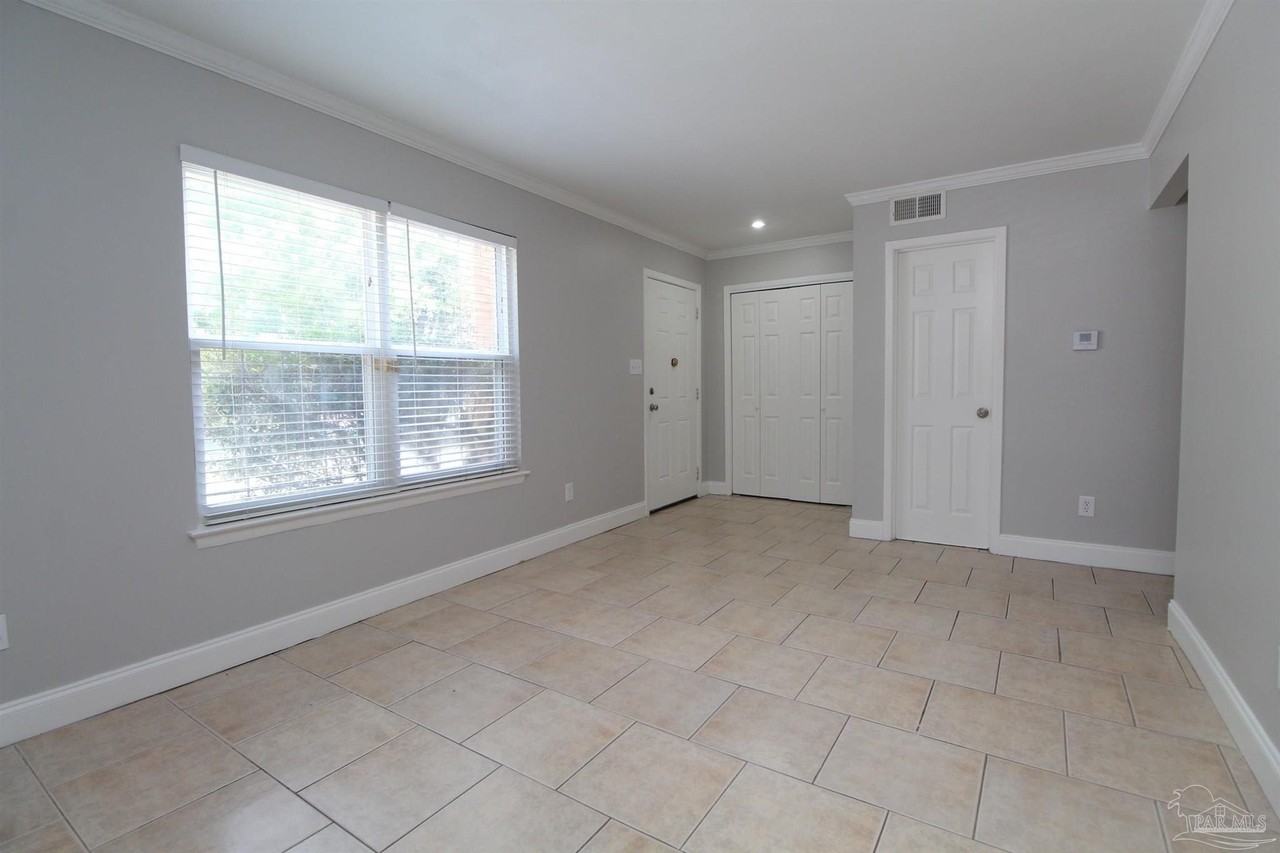 1804 Loyola St - Photo 5 of 25