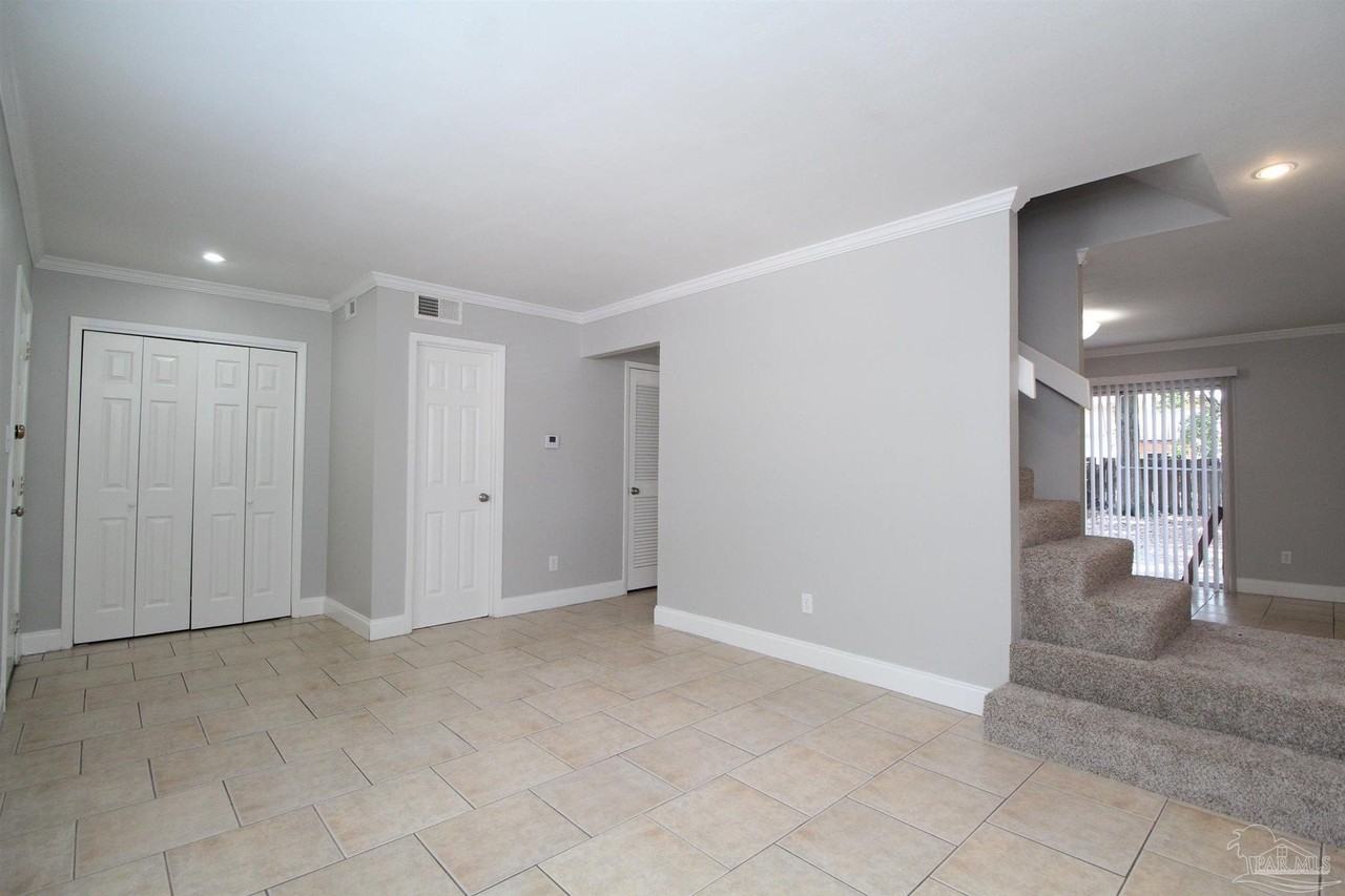 1804 Loyola St - Photo 6 of 25