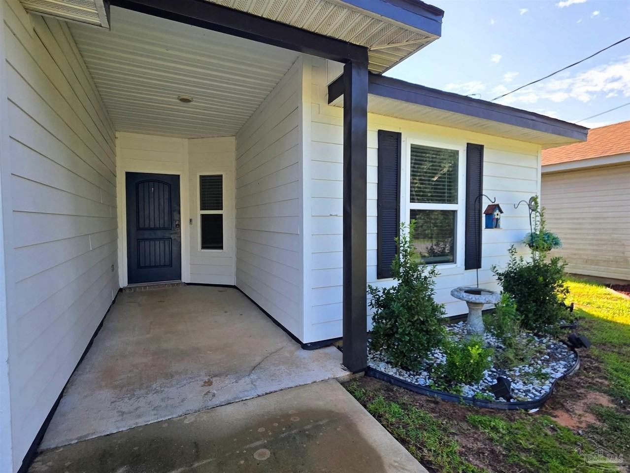 2948 N 24th Ave - Photo 2 of 43