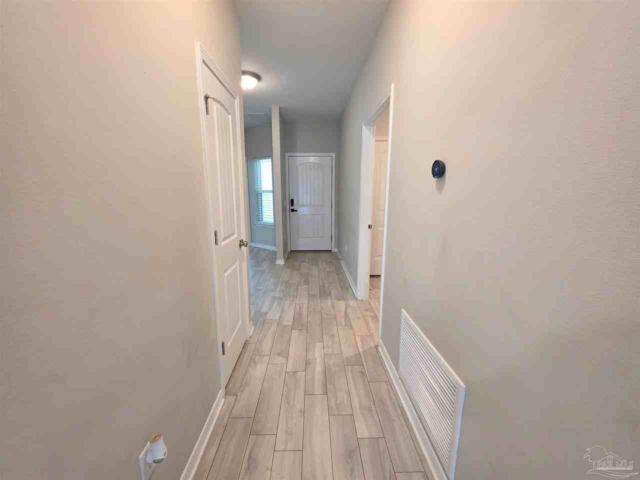 2948 N 24th Ave - Photo 4 of 43