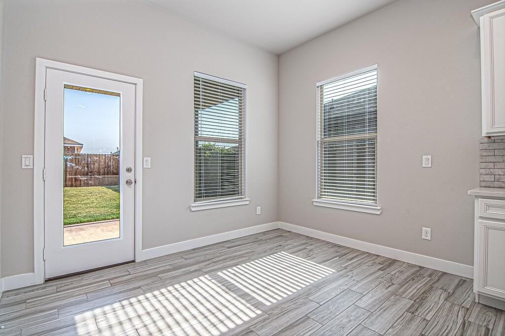2408 Outlaw Ct - Photo 6 of 26