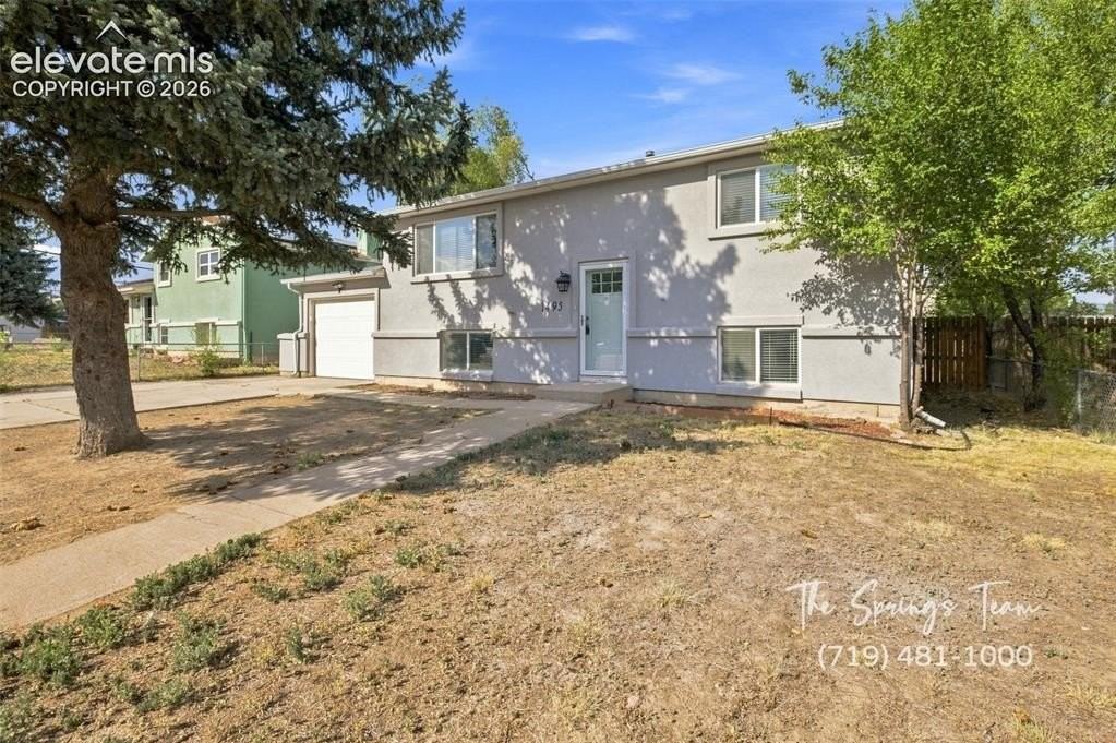 1495 Prado Dr - Photo 3 of 44