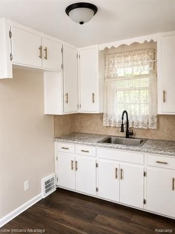 18103 Schaefer Hwy - Photo 4 of 7