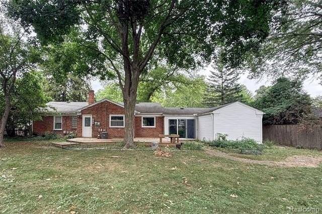 1846 Pembroke Rd - Photo 6 of 37