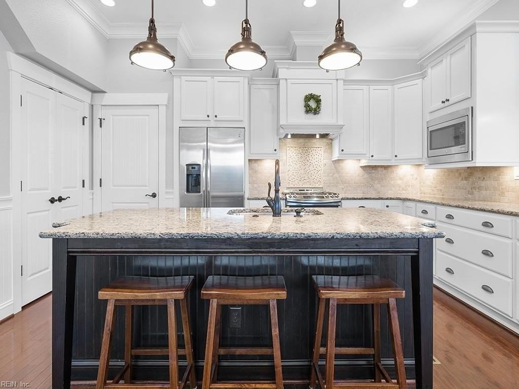 1153 Edinburgh Pkwy - Photo 7 of 43