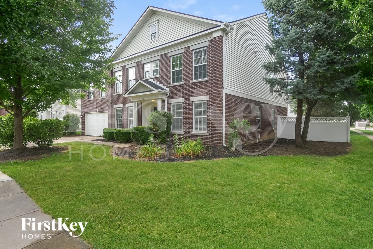 12684 Majestic Way - Photo 2 of 16