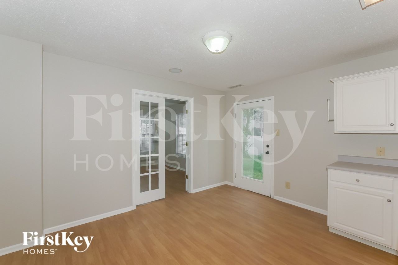 12684 Majestic Way - Photo 7 of 16