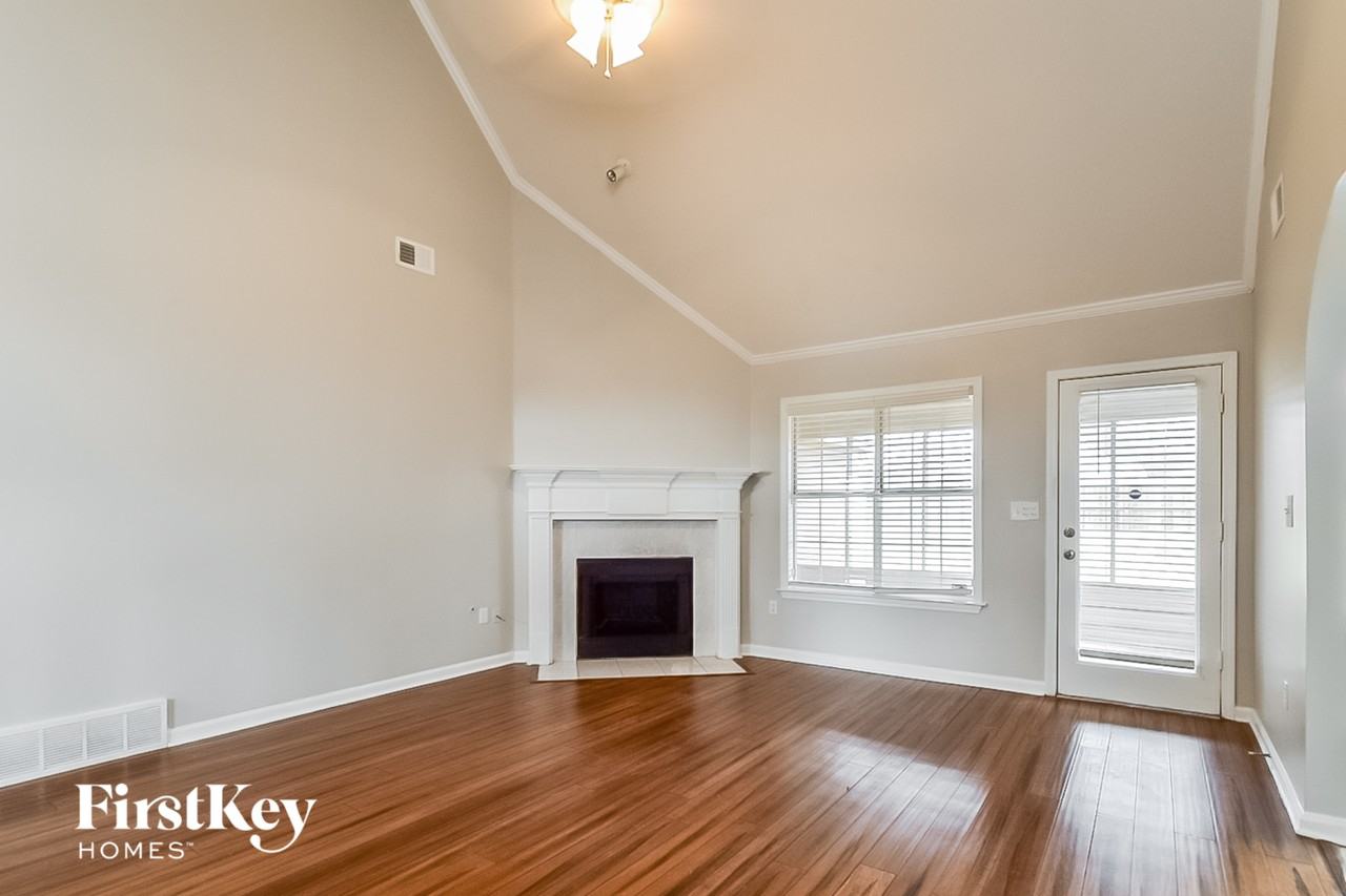 4755 Harvest Park Dr - Photo 3 of 15
