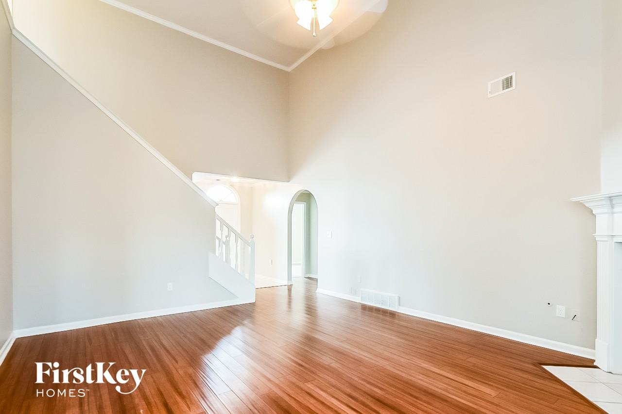 4755 Harvest Park Dr - Photo 4 of 15