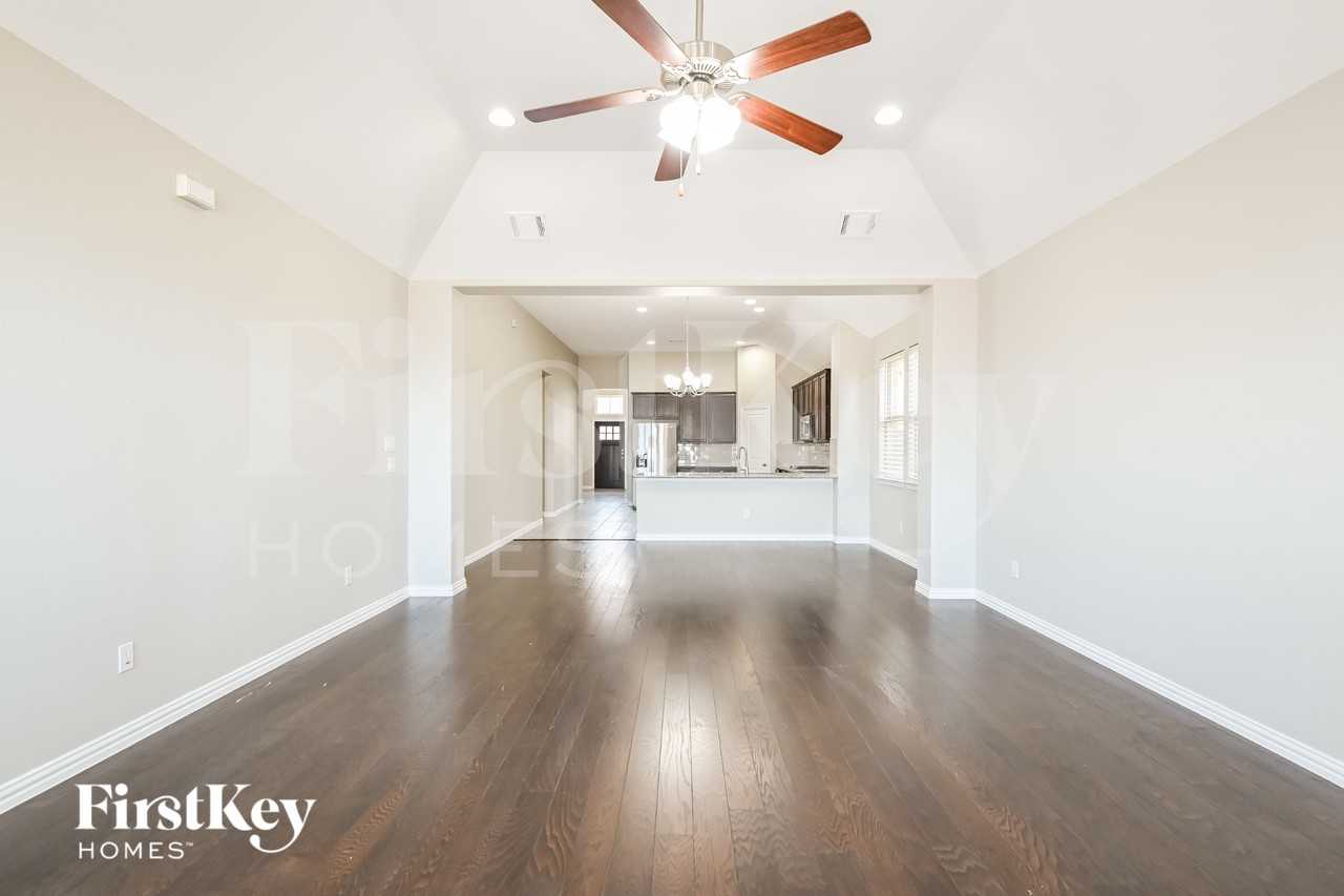 2013 Lake Front Trl - Photo 2 of 15