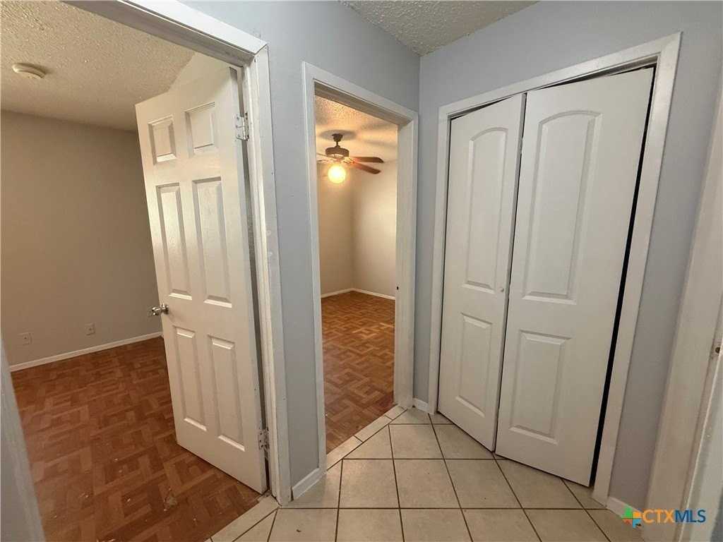 102 Cockerham St #B - Photo 7 of 15