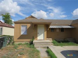 featured image of 1305 S 5th St