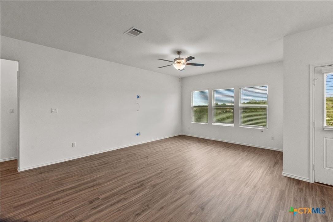 1108 Mallow Rd - Photo 4 of 30