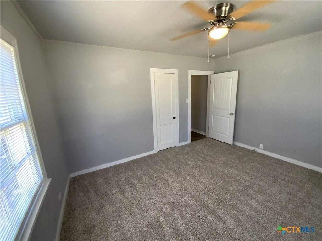 809 E 12th Ave - Photo 6 of 12