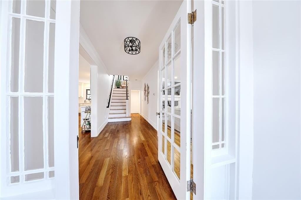 310 Elmgrove Ave - Photo 5 of 41