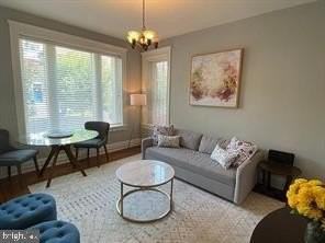 624 Maryland Ave Ne #1 - Photo 2 of 11