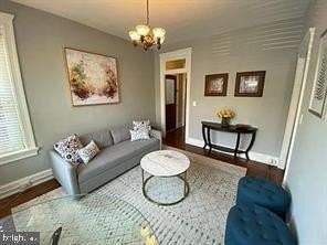 624 Maryland Ave Ne #1 - Photo 4 of 11