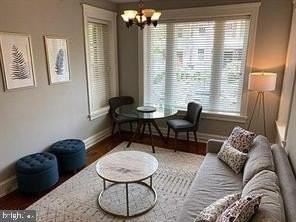 624 Maryland Ave Ne #1 - Photo 6 of 11