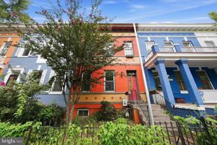 1419 Monroe St Nw - Photo 1 of 1