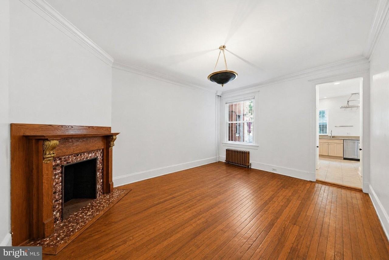 1419 Monroe St Nw - Photo 6 of 38