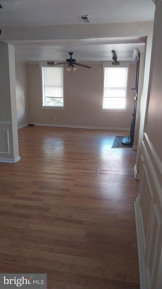 1813E E Pratt St #2 - Photo 6 of 31