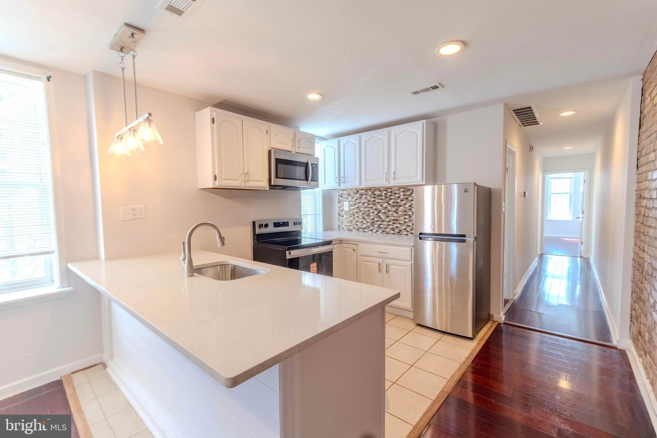 2608 E Fayette St #2 - Photo 3 of 16