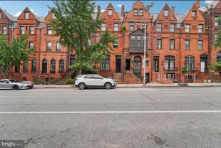 1010 N Calvert St #B - Photo 1 of 1