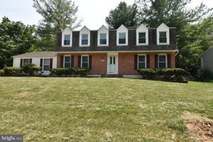 featured image of 8673 Cooperhawk Ct