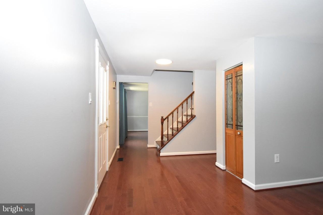 8673 Cooperhawk Ct - Photo 2 of 21