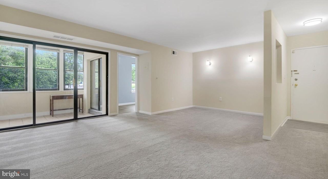 9653 Whiteacre Rd #B2 - Photo 4 of 16