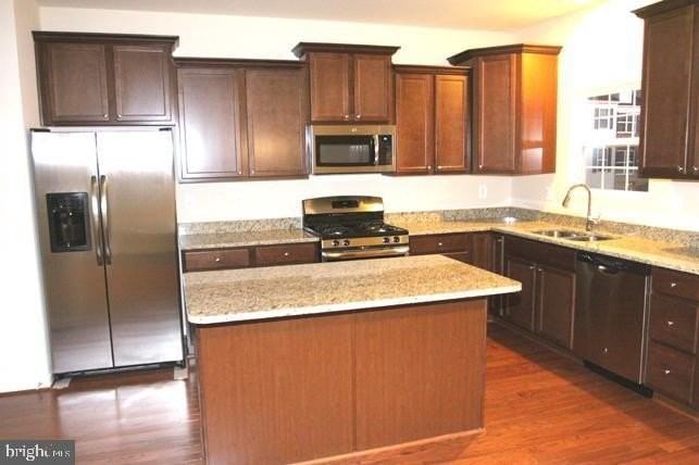 7814 Quidditch Ln - Photo 3 of 18