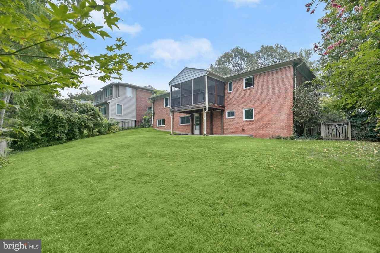 5900 Osceola Rd - Photo 3 of 50