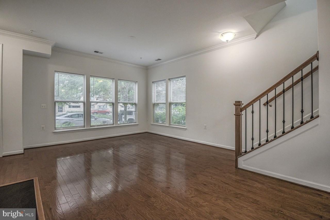 629 Diamondback Dr #16A - Photo 4 of 30