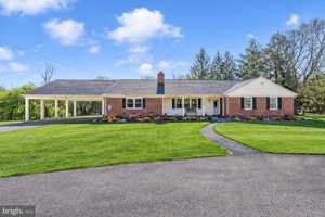 featured image of 9504 Veirs Dr
