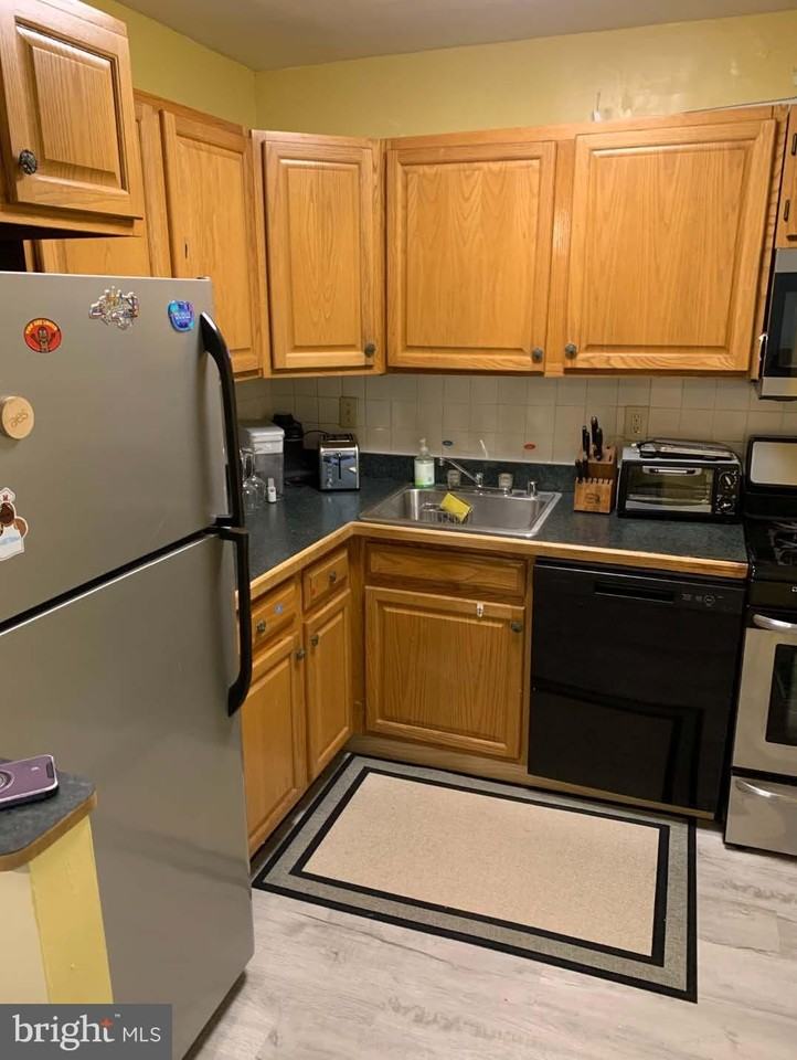 4330 Hartwick Rd #211 - Photo 4 of 13