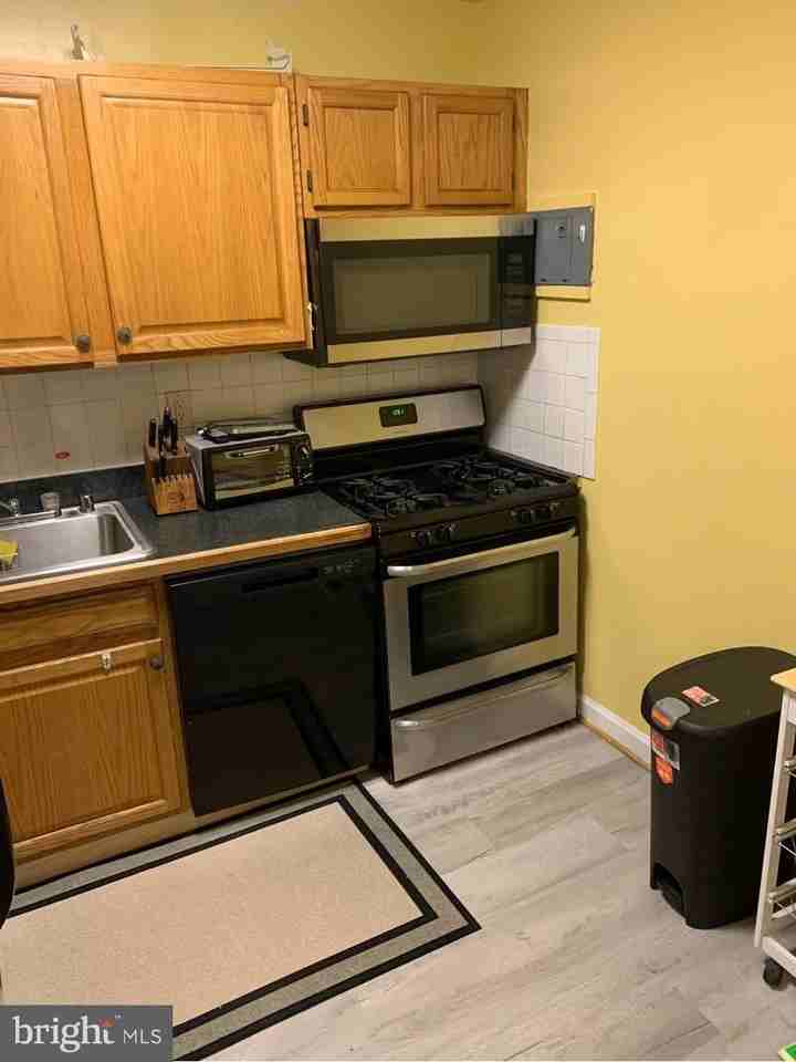 4330 Hartwick Rd #211 - Photo 5 of 13
