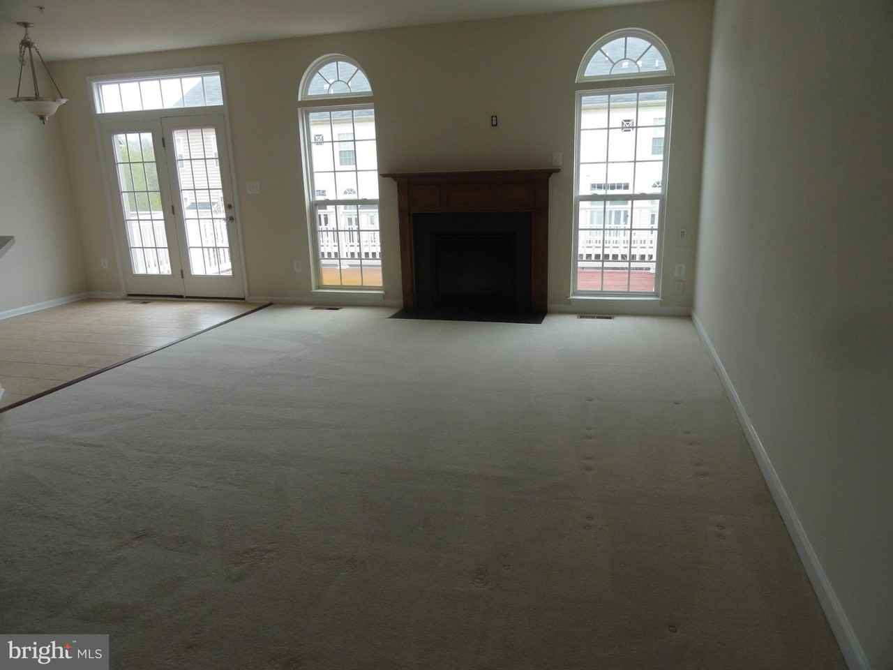 2711 Lucas Run Way - Photo 7 of 27