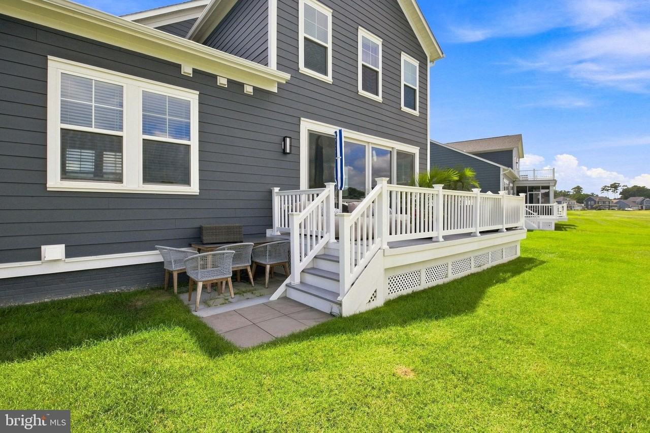 10125 Fast Colors Ln - Photo 7 of 50