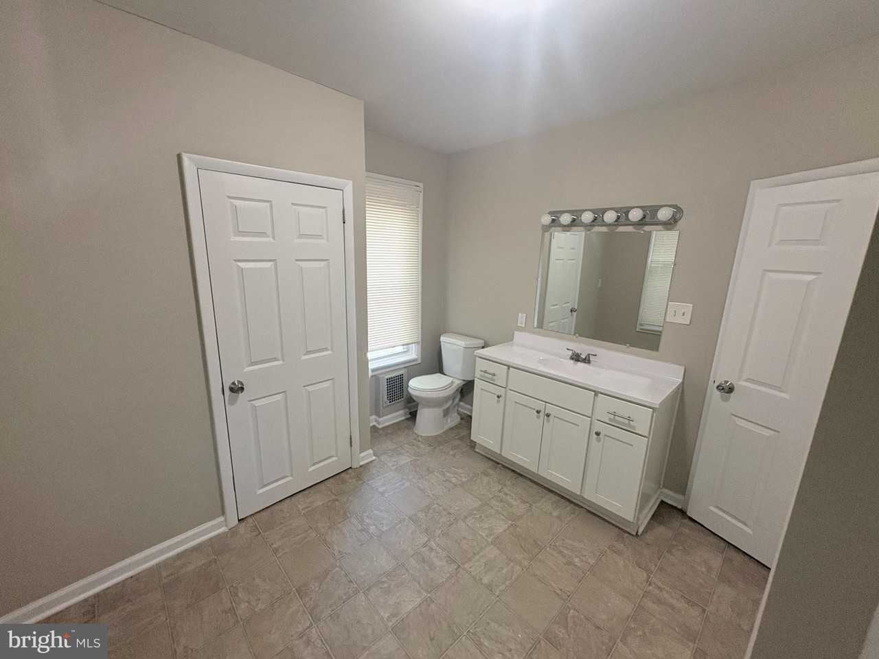 19 Lincoln Ave - Photo 7 of 19