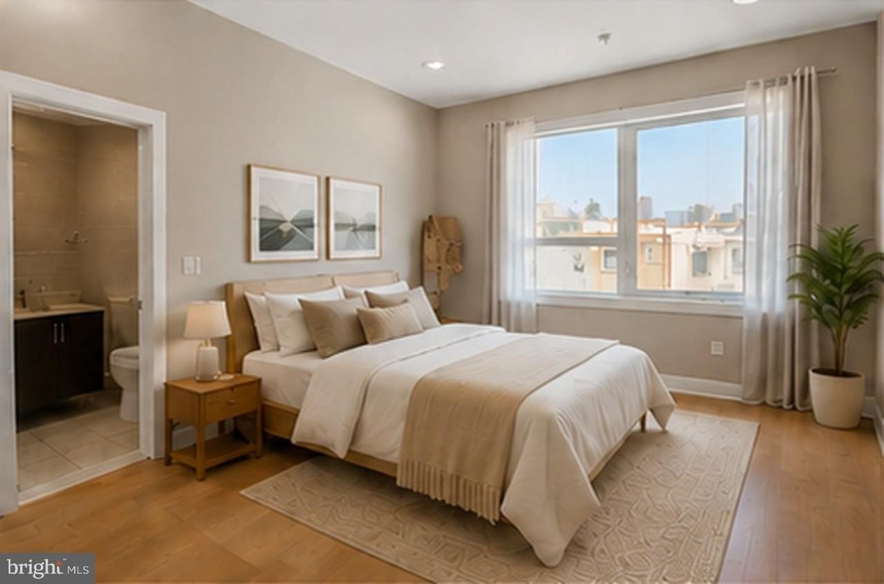806 Montrose St - Photo 7 of 12