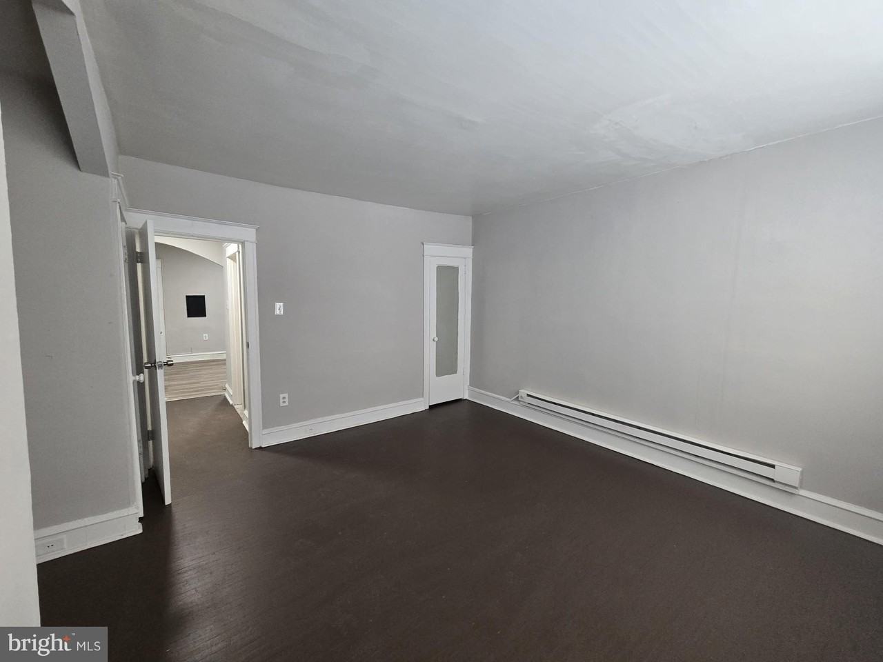 5206 Euclid St #2ndFL - Photo 4 of 13