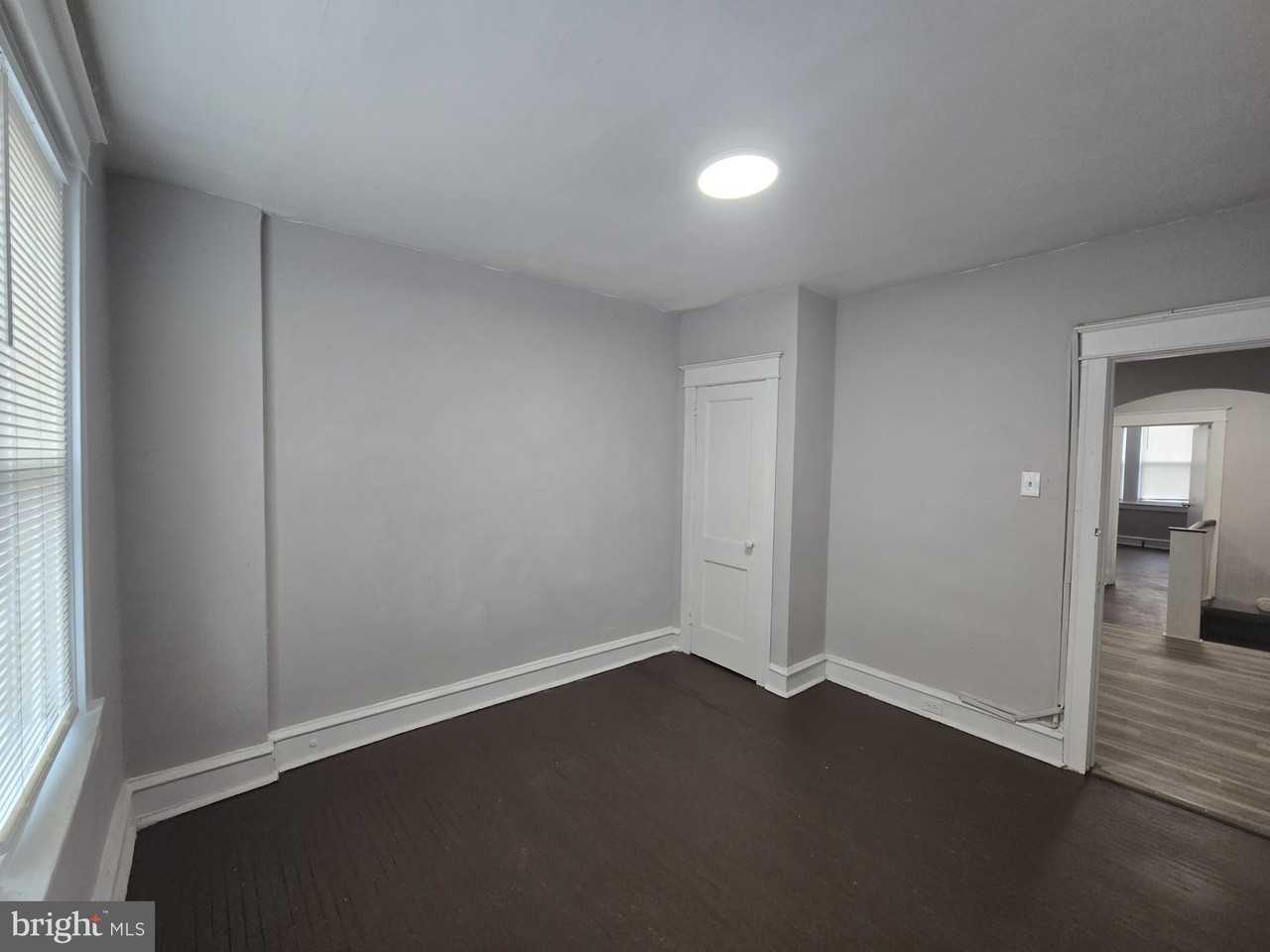 5206 Euclid St #2ndFL - Photo 5 of 13