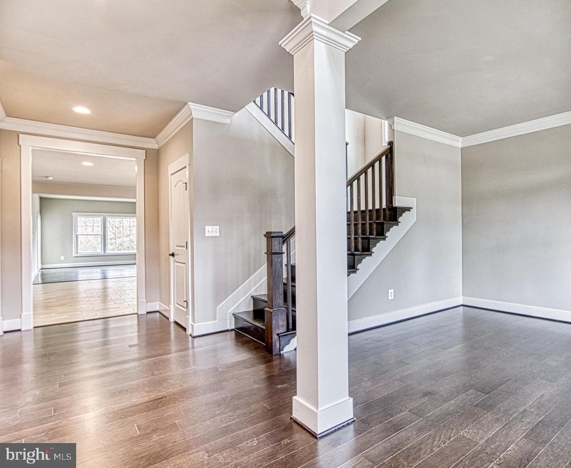 1808 Anderson Rd - Photo 3 of 50