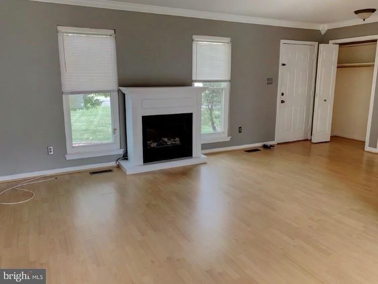2321 Bedfordshire Cir - Photo 2 of 16