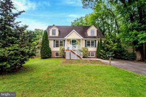 featured image of 6703 Oak Dr