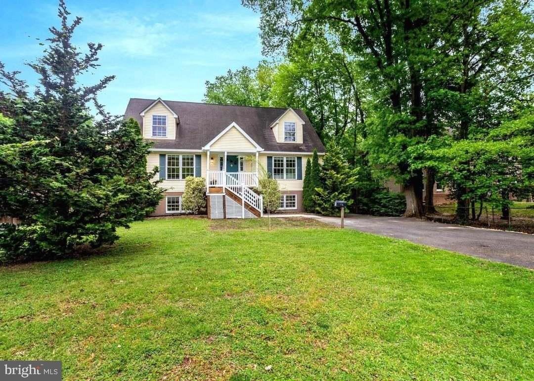 6703 Oak Dr - Photo 2 of 45