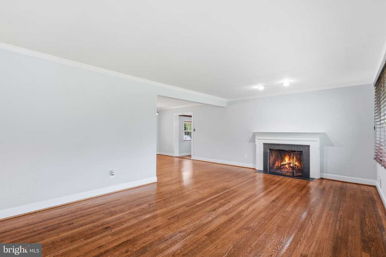 1719 Melbourne Dr - Photo 6 of 50